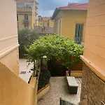 30m2 Cosy Avec Terrasse * Menton