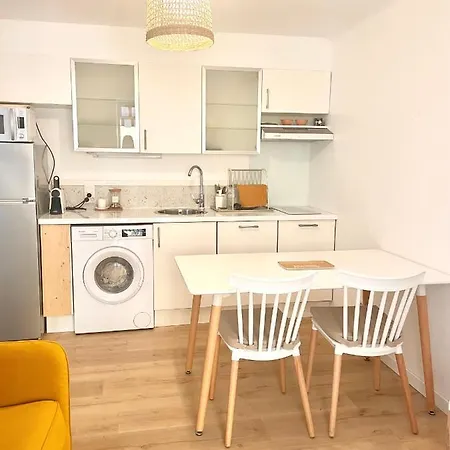 30m2 Cosy Avec Terrasse Apartment *